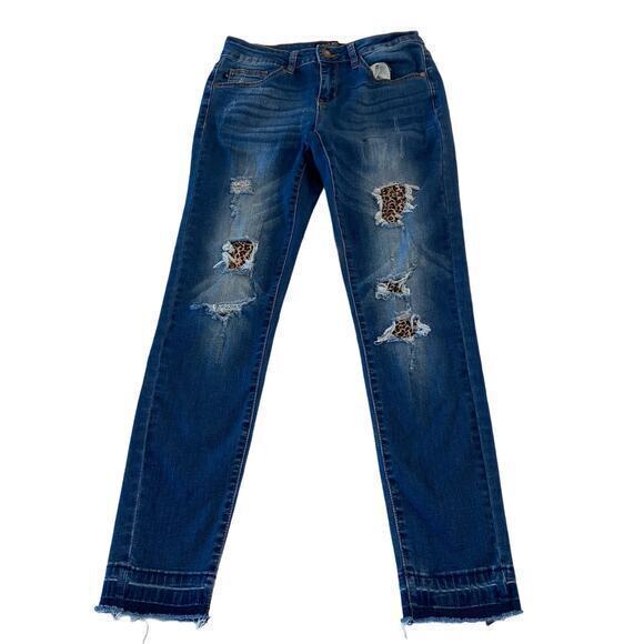 Judy Blue Skinny Fit Jeans With Cheetah Print Distressed size 5/ 27 - Picture 1 of 10